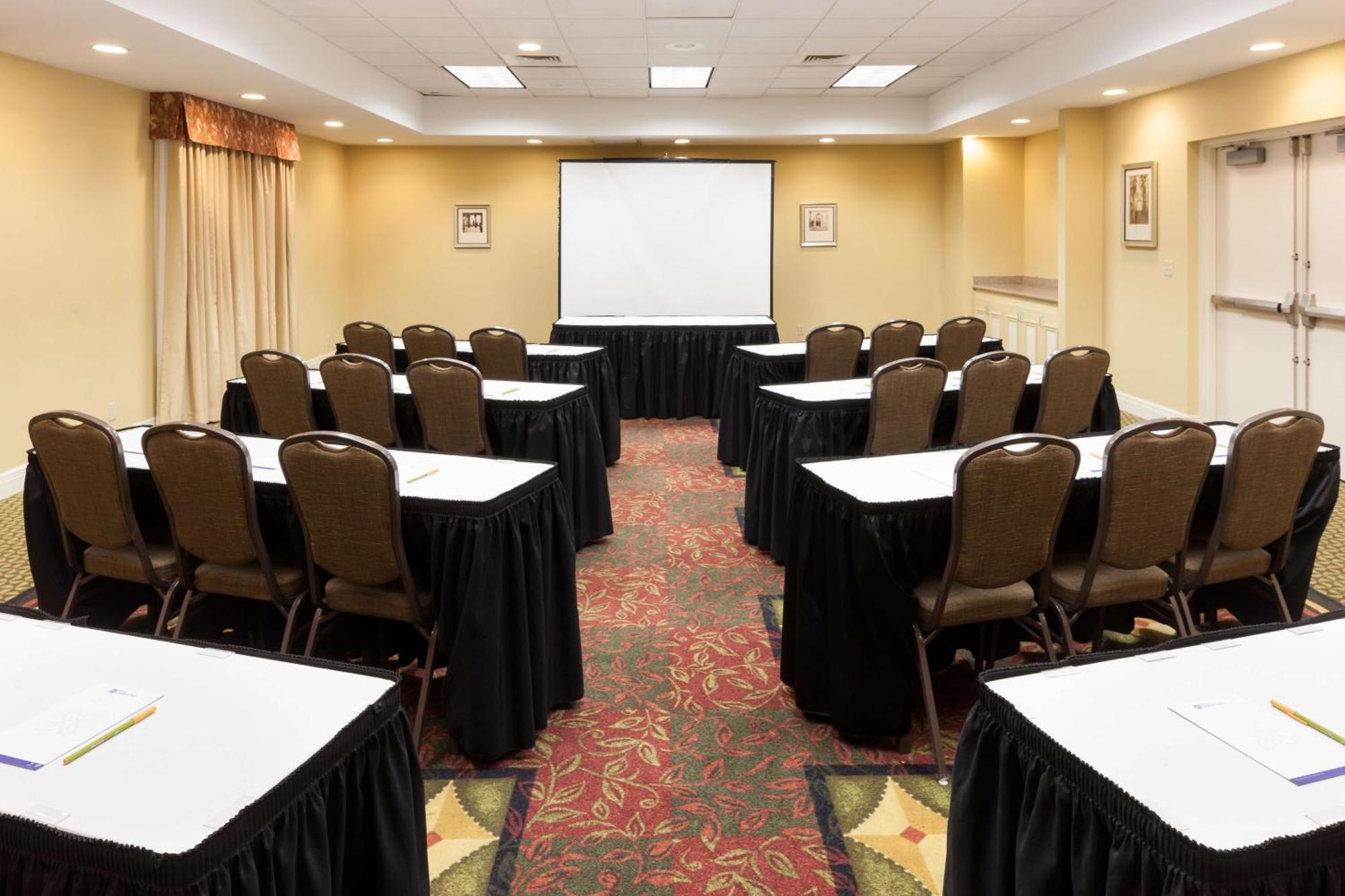 Hilton Garden Inn Mcallen Airport Esterno foto